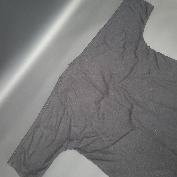 Miranda Bennett Silk V-Neck Top - Picture 6 of 11